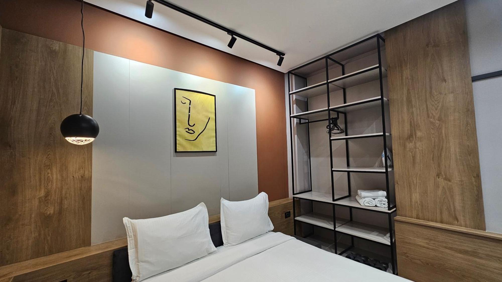 Tam Serviced Studio Apartments Next To Blloku Tirana Exterior foto
