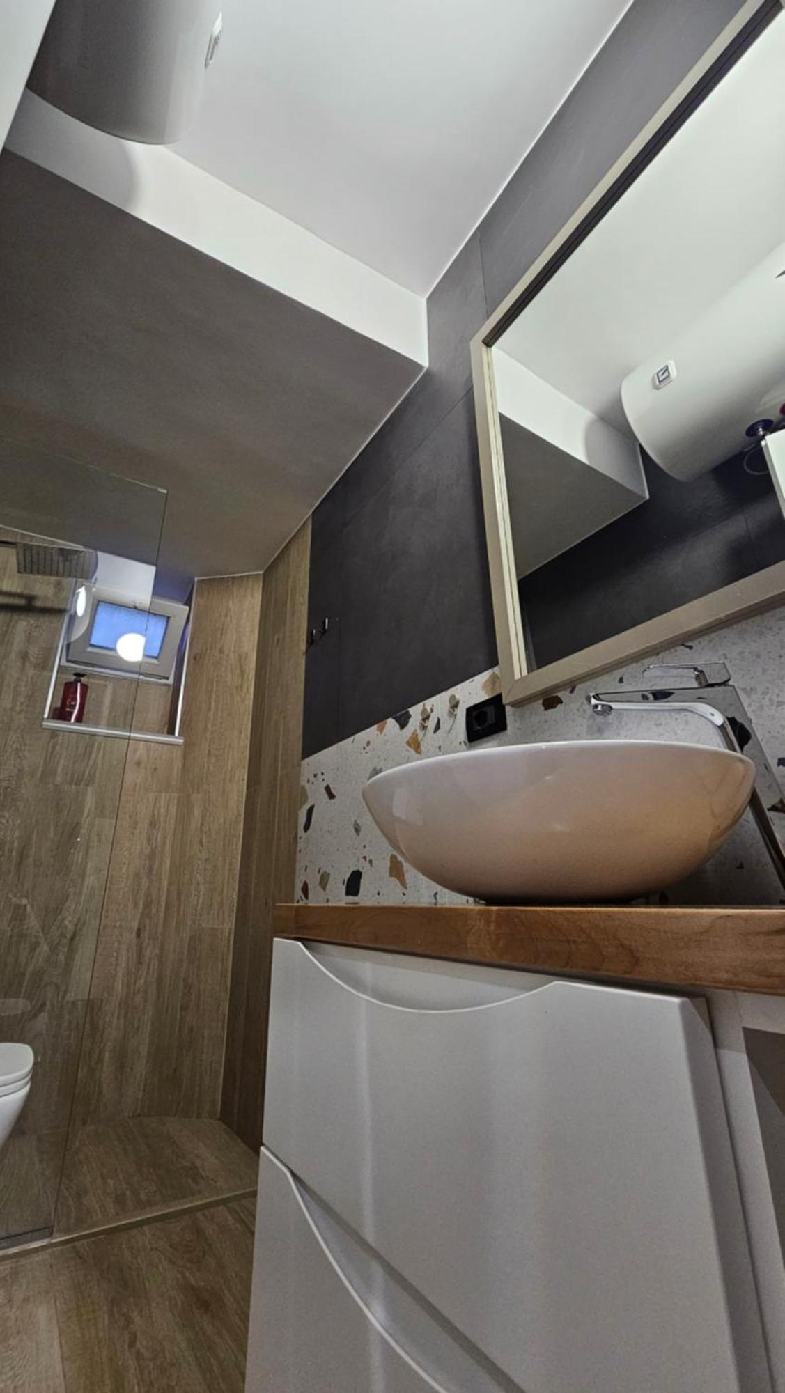 Tam Serviced Studio Apartments Next To Blloku Tirana Exterior foto